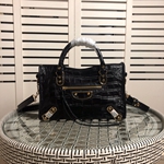 スーパーコピーバレンシアガバッグ